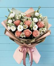 Букет цветов из:  Розы, Альстромерии и Лизиантусы в Нарышкино