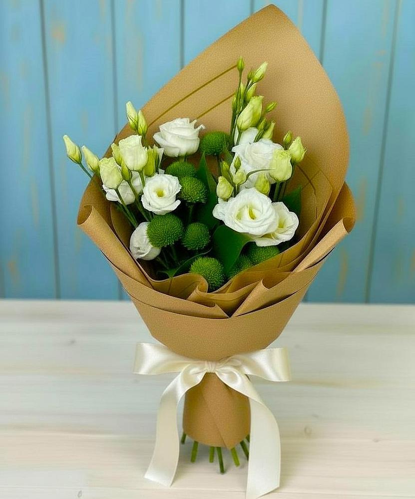 Букет цветов из: Хризантемы и Лизиантусы в Нарышкино