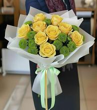 Букет цветов из:  Хризантемы и Розы в Нарышкино