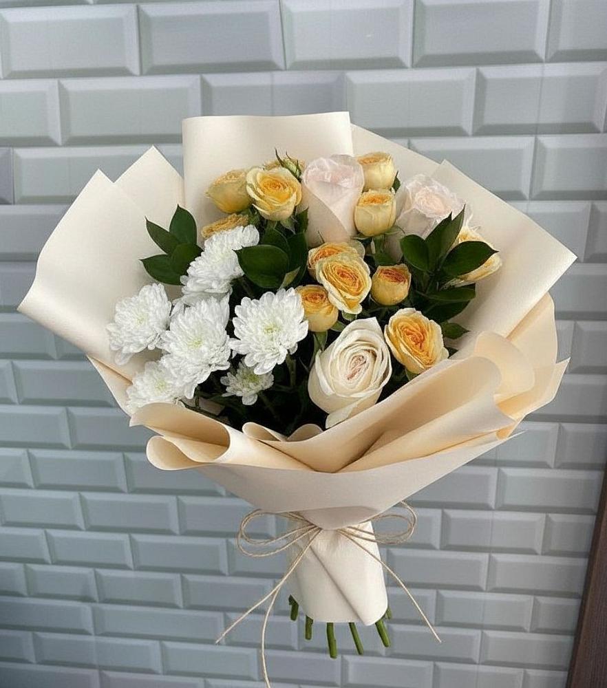 Букет цветов из: Розы и Хризантемы в Нарышкино