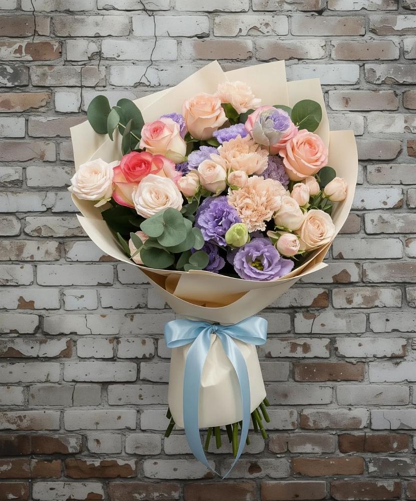 Букет цветов из: Розы, Лизиантусы и Гвоздики в Нарышкино