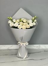 Букет цветов из:  Розы и Лизиантусы в Нарышкино